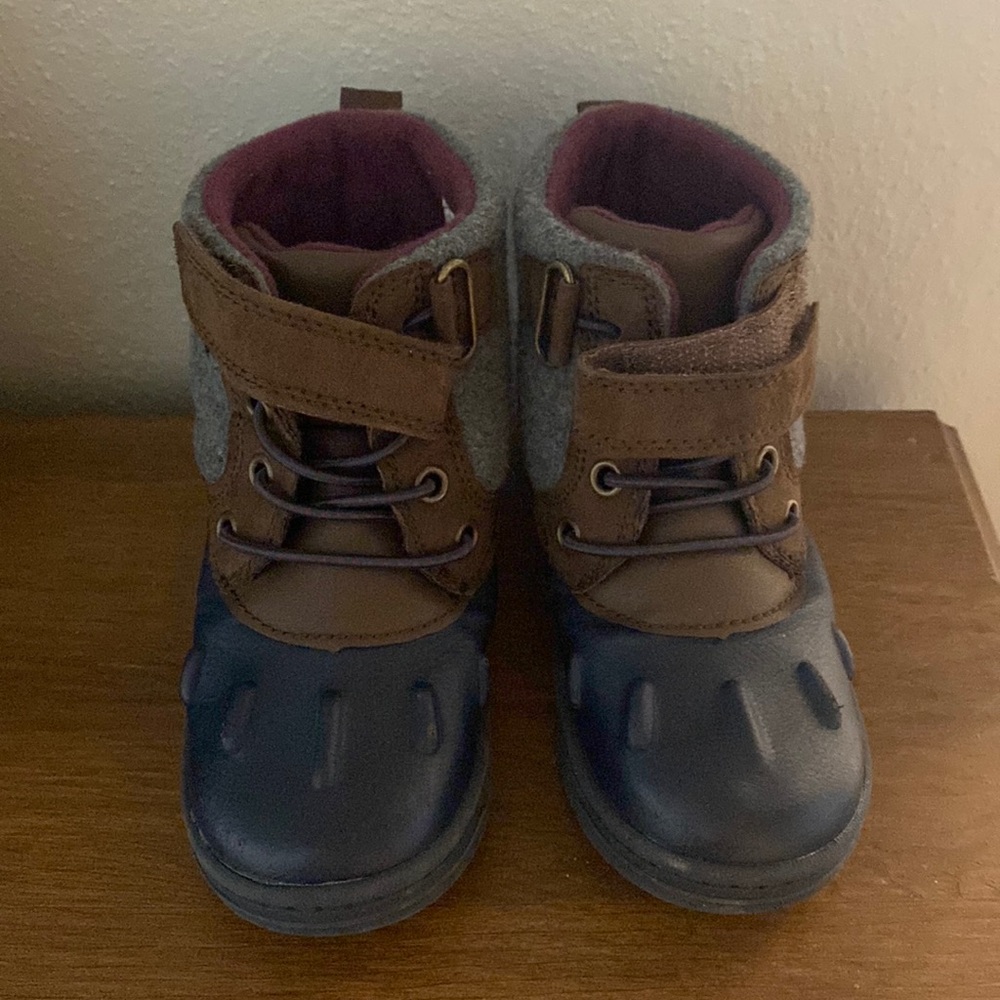 Carter’s Boots